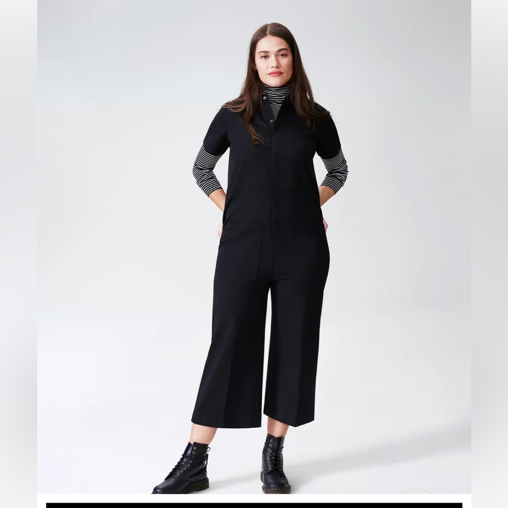 Universal Standard Kate Stretch Cotton Twill Jumpsuit in Black